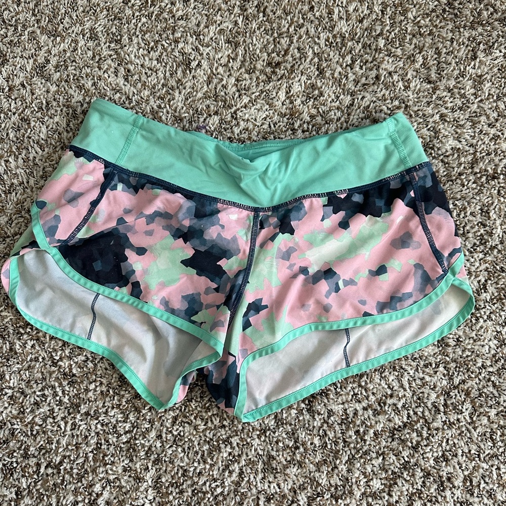 Lululemon speed short size 8